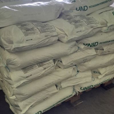 Potassium Hydroxide Flakes 90% – KOH Vảy - Kali Hydroxit