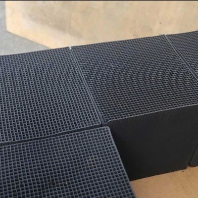 Than hoạt tính dạng tổ ong (Honeycomb Activated Carbon)
