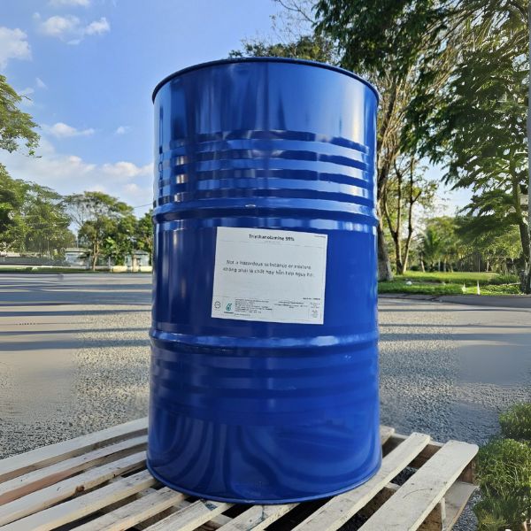 TRIETHANOLAMINE 99% – HÓA CHẤT CHUYÊN DỤNG TRONG CÔNG NGHIỆP & MỸ PHẨM